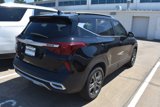 Used 2023 Kia Seltos S w/ Navigation Package image 4