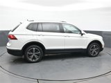 Used 2018 Volkswagen Tiguan SEL image 2