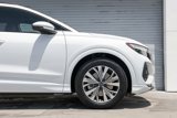 New 2025 Audi Q4 e-tron Premium image 5