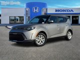 Used 2023 Kia Soul LX w/ LX Technology Package image 2