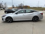 Certified 2023 Nissan Altima 2.5 SR image 3