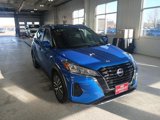 Used 2022 Nissan Kicks SV image 2