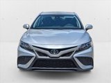 Used 2023 Toyota Camry SE image 2