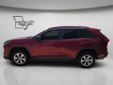 Used 2021 Toyota RAV4 LE image 4