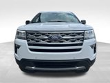 Used 2018 Ford Explorer XLT w/ Equipment Group 202A image 2