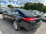 Used 2012 Jaguar XF image 4