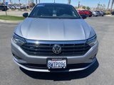 Certified 2021 Volkswagen Jetta R-Line w/ R-Line Cold Weather Package image 2