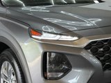Used 2019 Hyundai Santa Fe SE image 2