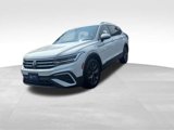 Certified 2022 Volkswagen Tiguan SE image 4