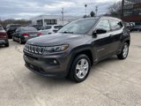 Certified 2022 Jeep Compass Latitude image 3