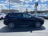 Used 2020 Jeep Cherokee Latitude Plus w/ Cold Weather Group image 4