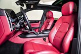 Used 2021 Porsche Cayenne E-Hybrid w/ Premium Plus Package image 5