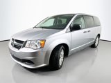 Used 2019 Dodge Grand Caravan SE image 3