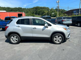 Used 2018 Chevrolet Trax LT w/ LT Convenience Package image 4