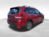 Used 2019 Subaru Forester Premium image 3