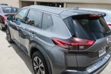 Used 2021 Nissan Rogue SV image 4