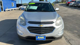 Used 2017 Chevrolet Equinox LT image 3