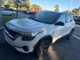 Used 2022 Kia Seltos SX image 2