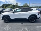 Used 2024 Chevrolet Trax ACTIV w/ Sunroof Package image 5