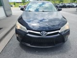 Used 2017 Toyota Camry SE image 2