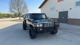 Used 2006 HUMMER H3 image 2