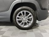 Used 2022 GMC Terrain SLT w/ Infotainment Package II image 6
