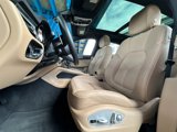 Certified 2024 Porsche Macan image 5