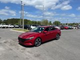 Used 2023 Hyundai Elantra SEL w/ Convenience Package image 3