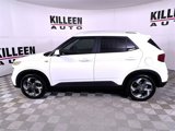 Used 2025 Hyundai Venue SEL image 4