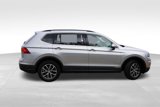 Used 2019 Volkswagen Tiguan SE image 4