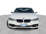 Used 2018 BMW 320i xDrive Sedan image 3