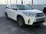 Used 2017 Toyota Highlander XLE image 4