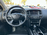 Used 2020 Nissan Pathfinder S image 3
