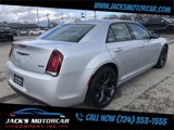Used 2022 Chrysler 300 Touring w/ Sport Appearance Package image 6