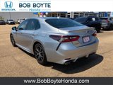 Used 2022 Toyota Camry SE image 5