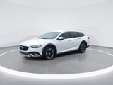 Used 2018 Buick Regal Essence w/ Sights and Sounds Package image 4