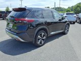 Used 2021 Nissan Rogue Platinum image 4