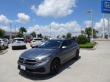 Used 2023 Volkswagen Jetta SE w/ Panoramic Sunroof Package image 4