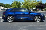 Used 2022 Audi e-tron Premium image 3