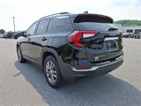 Used 2023 GMC Terrain SLT image 4