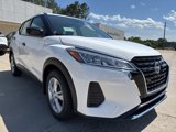 New 2025 Nissan Kicks Play S image 4