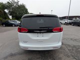 Used 2023 Chrysler Voyager LX image 4