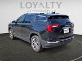 Used 2023 GMC Terrain SLT image 4