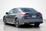 Used 2018 Toyota Camry SE image 3