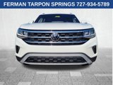 Used 2022 Volkswagen Atlas Cross Sport SE image 2