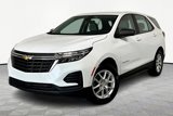 Used 2023 Chevrolet Equinox LS image 2