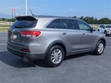 Used 2018 Kia Sorento L image 3