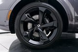 Used 2023 Bentley Bentayga Extended Wheelbase image 3