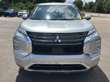 Used 2022 Mitsubishi Outlander ES image 2