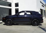 Used 2022 Porsche Cayenne Platinum Edition image 3